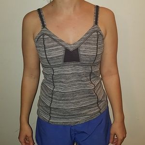 Lululemon athletica size 8 athletic top